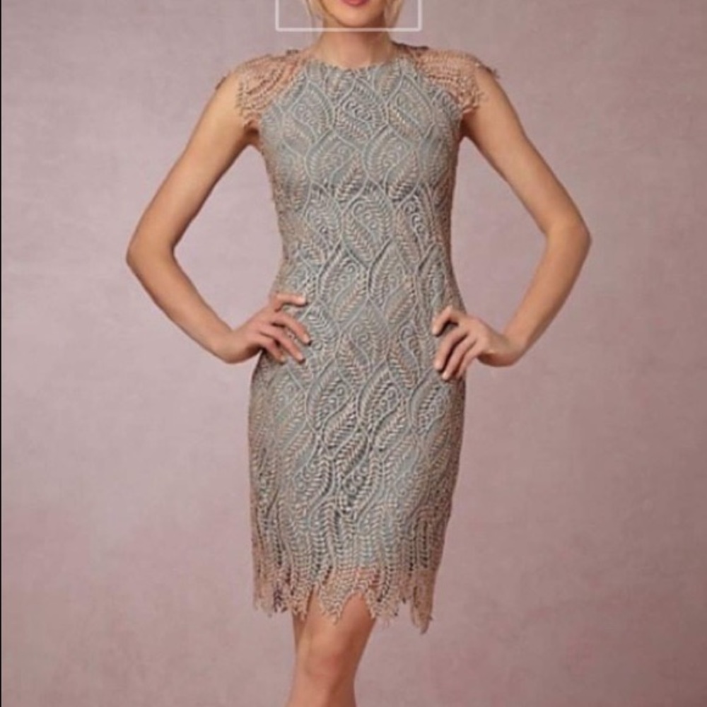 Mignon Doo Pierre Crochet Cocktail Dress Size 6